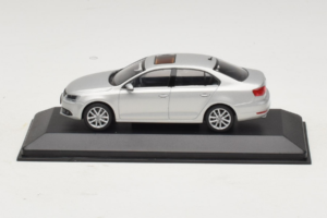 Volkswagen Jetta Mk6 Argintiu Minichamps 1:43 JETTA002 Metal