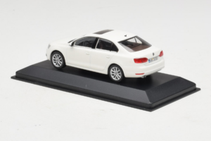 Volkswagen Jetta Mk6 Alb Minichamps 1:43 JETTA003 Metal - imaginea 3 din 4