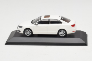Volkswagen Jetta Mk6 Alb Minichamps 1:43 JETTA003 Metal