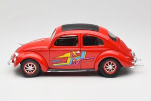 Volkswagen Beetle Roșu Solido 1:18 8306 Metal - imaginea 4 din 8