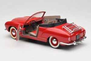 Volkswagen Karmann Ghia Cabriolet Roșu Solido 1:18 8058 Metal - imaginea 7 din 8