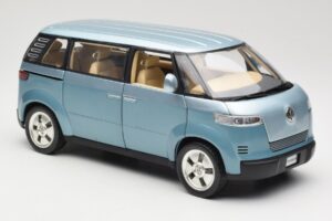 Volkswagen Microbus Concept Verde Deschis Revell 1:18 08444 Metal - imaginea 6 din 8