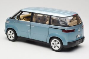 Volkswagen Microbus Concept Verde Deschis Revell 1:18 08444 Metal - imaginea 7 din 8