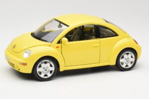 Volkswagen New Beetle Galben Bburago 1:18 BEETLE001 Metal