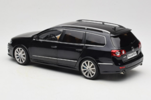 Volkswagen Passat B6 R36 Variant Negru NZG 1:18 KF044-4A Metal - imaginea 7 din 8