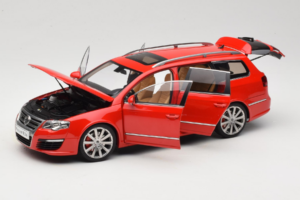 Volkswagen Passat B6 R36 Variant Roșu NZG 1:18 KF044-5 Metal - imaginea 2 din 8