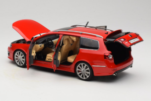 Volkswagen Passat B6 R36 Variant Roșu NZG 1:18 KF044-5 Metal - imaginea 5 din 8