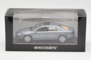 Volkswagen Phaeton 3D Gri Minichamps 1:43 3D0099300GPR7Q Metal - imaginea 4 din 4