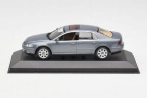 Volkswagen Phaeton 3D Gri Minichamps 1:43 3D0099300GPR7Q Metal