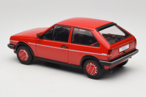 Volkswagen Polo II Coupe Fox MCG 1:18 MCG18523 Metal - imaginea 5 din 6