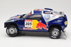 Volkswagen Race Touareg #305 Volkswagen Motorsport M. Miller / R. Pitchford Dakar Rally 2009 Norev 1:18 188466 Metal - imaginea 4 din 7