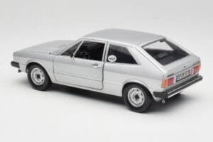 Volkswagen Scirocco GT Mk1 Silver Metallic Revell 1:18 08833 Metal - imaginea 7 din 8