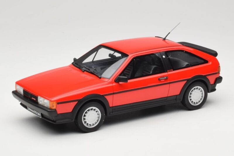 Volkswagen Scirocco Mk2 GTX Roșu Otto 1:18 OT065 Rășină