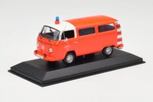 Volkswagen T2 Bus Pompieri Frankfurt Bare Roșii Minichamps 1:43 400053091-V1 Metal - imaginea 2 din 4