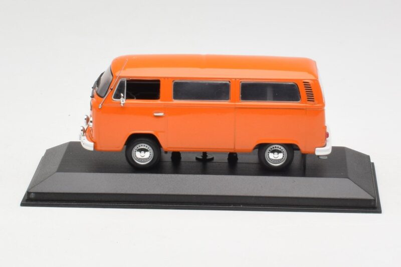 Volkswagen T2 Bus Portocaliu Minichamps 1:43 400053000 Metal