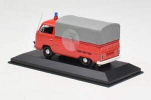 Volkswagen T2 Flatbed Pompieri Dortmund Minichamps 1:43 400053290 Metal - imaginea 3 din 4
