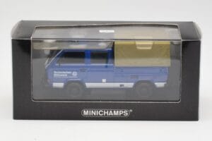 Volkswagen T3 Double Cab Flatbed THW Hannover Minichamps 1:43 400055290 Metal - imaginea 4 din 4