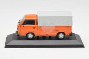 Volkswagen T3 Flatbed Portocaliu Minichamps 1:43 400055200 Metal