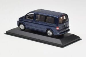 Volkswagen T5 Bus Shadow Blue Minichamps 1:43 842902102 Metal - imaginea 3 din 4