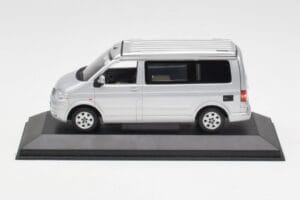 Volkswagen T5 California Argintiu Minichamps 1:43 7H8099300GPA7W Metal