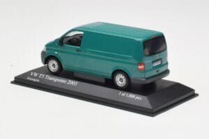 Volkswagen T5 Transporter Verde Minichamps 1:43 400052261 Metal - imaginea 3 din 4