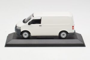 Volkswagen T5 Transporter Alb Minichamps 1:43 T5002-B Metal