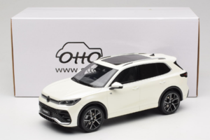 Volkswagen Tiguan R-Line Oryx White Pearl Otto 1:18 OT1219 Rășină - imaginea 6 din 6