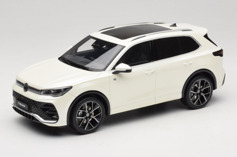 Volkswagen Tiguan R-Line Oryx White Pearl Otto 1:18 OT1219 Rășină