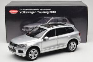 Volkswagen Touareg 7L Silver Metallic Kyosho 1:18 8821CS Metal - imaginea 8 din 8