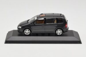 Volkswagen Touran 1T Verde Închis Minichamps 1:43 400052101 Metal
