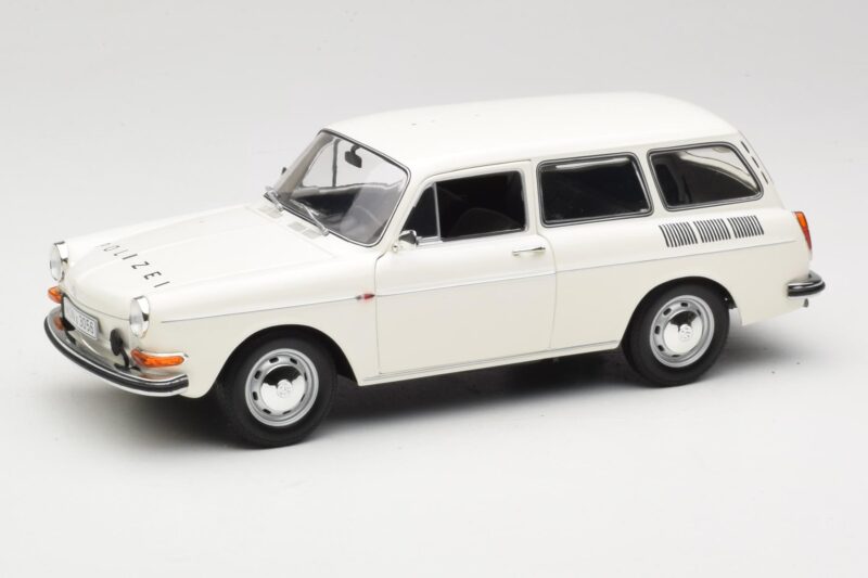 Volkswagen Type 3 1600 L Variant Poliție Minichamps 1:18 100051091 Metal