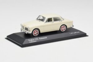 Volvo 121 Amazon Alb Minichamps 1:43 430171040 Metal - imaginea 2 din 4