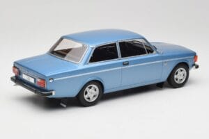 Volvo 142 Albastru Deschis MCG 1:18 MCG18444 Metal - imaginea 2 din 6