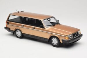 Volvo 240 GL Break Gold Metallic Minichamps 1:18 155171415 Metal - imaginea 4 din 6