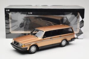 Volvo 240 GL Break Gold Metallic Minichamps 1:18 155171415 Metal - imaginea 6 din 6