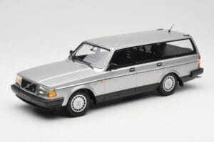 Volvo 240 GL Estate Argintiu Minichamps 1:18 155171416 Metal
