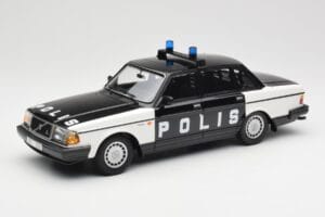 Volvo 240 GL Polis Sweden Negru Minichamps 1:18 155171497 Metal