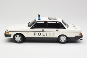 Volvo 240 GL Politi Denmark Minichamps 1:18 155171495 Metal - imaginea 3 din 6