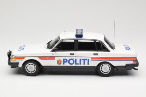 Volvo 240 GL Politi Norway Minichamps 1:18 155171491 Metal - imaginea 3 din 6
