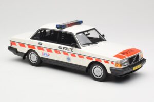 Volvo 240 GL Politie Netherlands Minichamps 1:18 155171498 Metal - imaginea 4 din 6