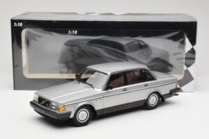 Volvo 240 GL Argintiu Minichamps 1:18 155171408 Metal - imaginea 6 din 6