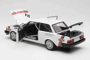 Volvo 240 Turbo #21 P. Stureson DTM Winner Wunstorf 1985 AUTOart 1:18 88592 Metal - imaginea 5 din 8