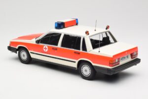 Volvo 740 GL DRK Aschaffenburg Minichamps 1:18 155171790 Metal - imaginea 5 din 6
