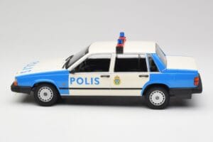 Volvo 740 GL Poliția Suedeză Minichamps 1:18 155171791 Metal - imaginea 3 din 6