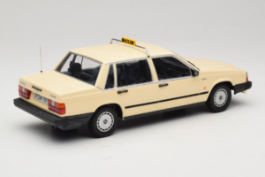 Volvo 740 GL Taxi Germania Minichamps 1:18 155171792 Metal - imaginea 2 din 6