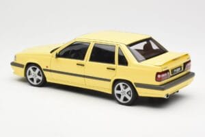 Volvo 850 T-5R Galben AUTOart 1:18 79501 Metal - imaginea 7 din 8