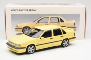 Volvo 850 T-5R Galben AUTOart 1:18 79501 Metal - imaginea 8 din 8
