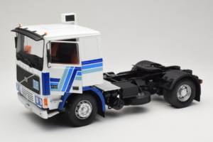 Volvo F12 Albastru Alb Road Kings 1:18 RK180033 Metal - imaginea 2 din 8
