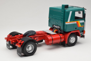 Volvo F1220 Verde Roșu Road Kings 1:18 RK180032 Metal - imaginea 3 din 8