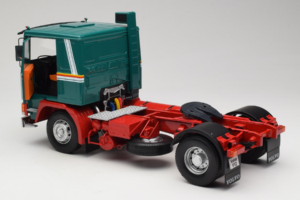 Volvo F1220 Verde Roșu Road Kings 1:18 RK180032 Metal - imaginea 5 din 8